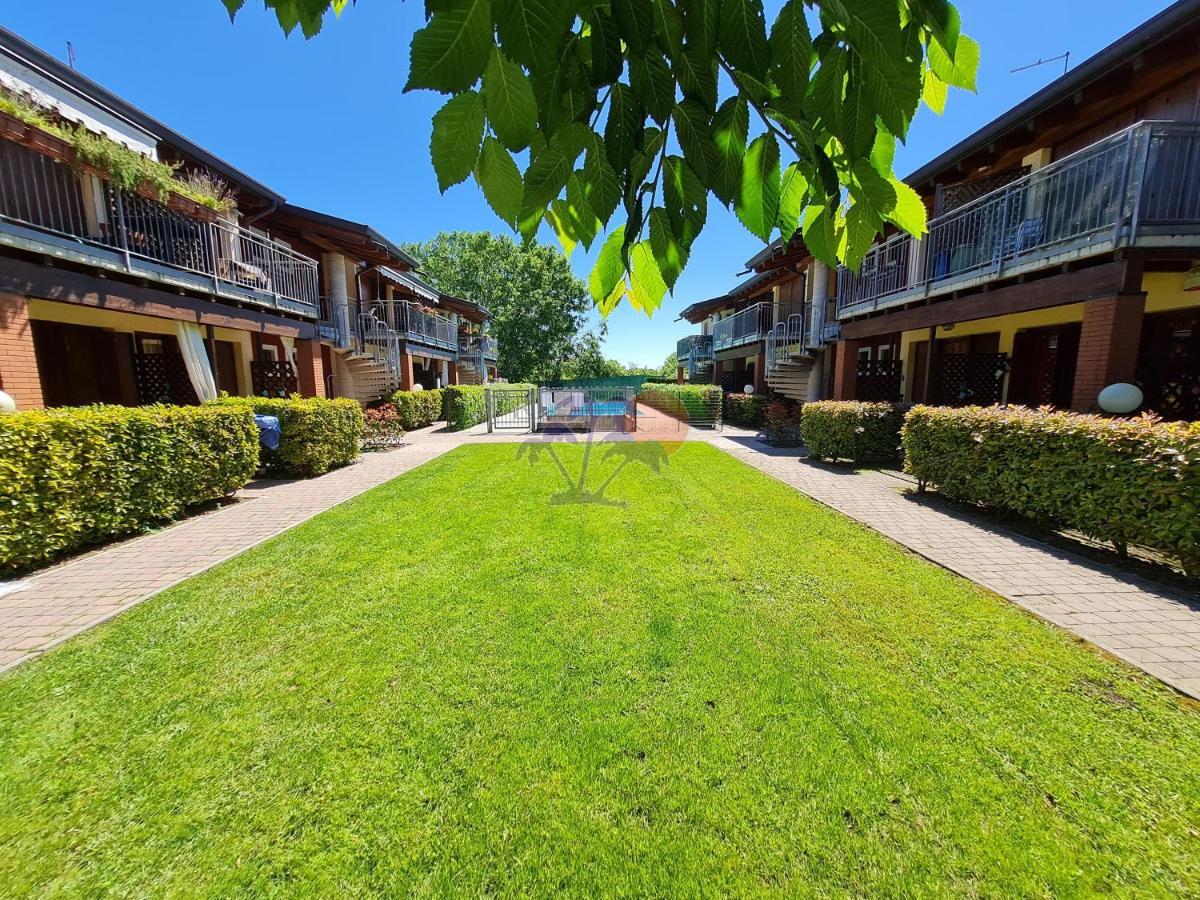 Residenza La Corte Castelnuovo del Garda Eksteriør bilde